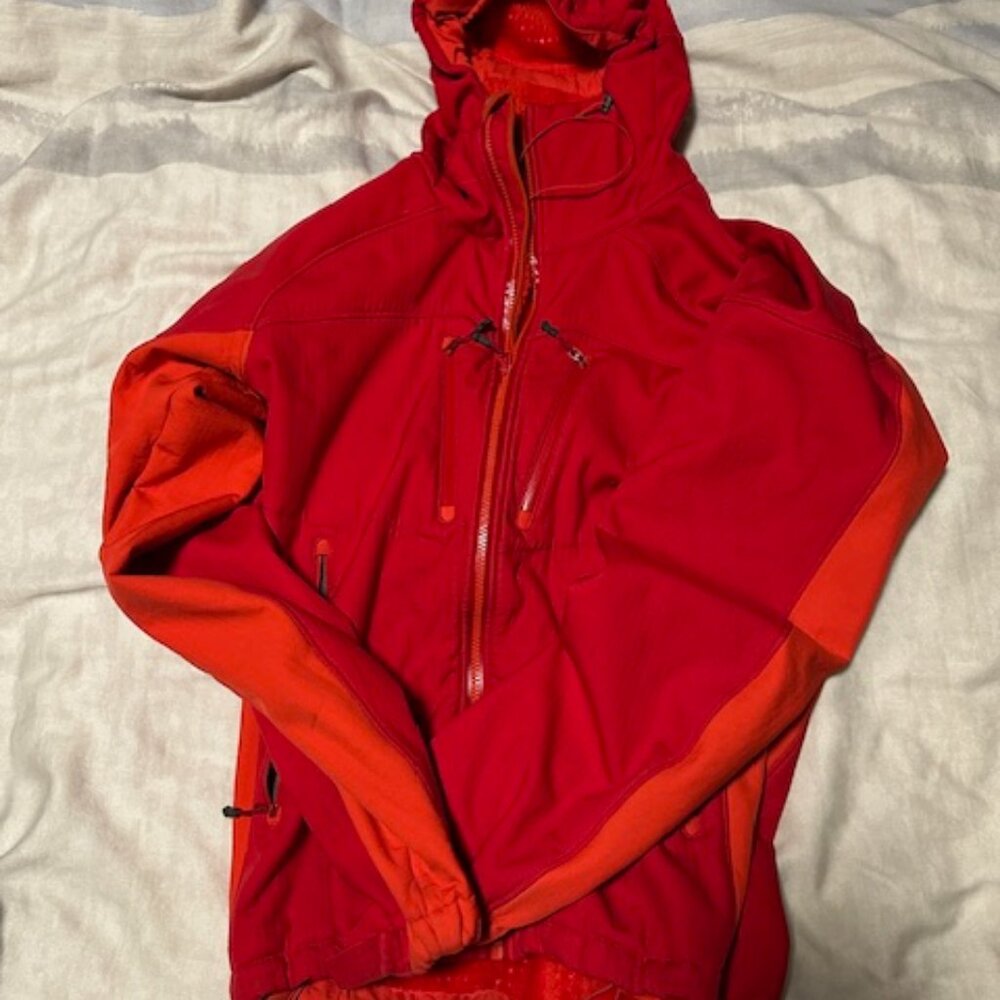 MEC Mens size small jacket